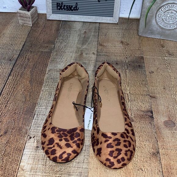 Lane Bryant Dream Cloud Round-Toe Flat - Leopard Print - Picture 2 of 10